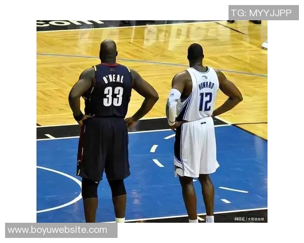 白巧克力谈中锋排名：姚明排魔兽之前仅奥尼尔能超越魔兽