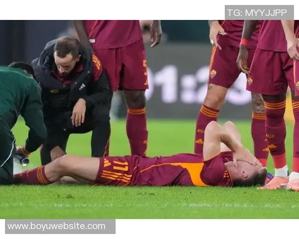 久违的精彩时刻弗格森替补出场仅4分钟便打入加盟罗马后的首球 久违的精彩时刻弗格森替补出场仅4分钟便打入加盟罗马后的首球